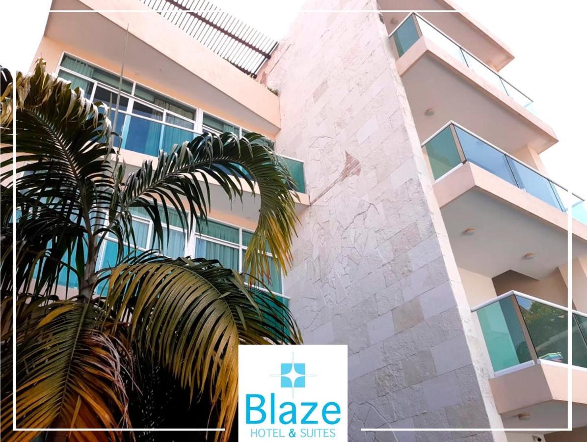BLAZE Hotel&Suites Puerto Vallarta Esterno foto