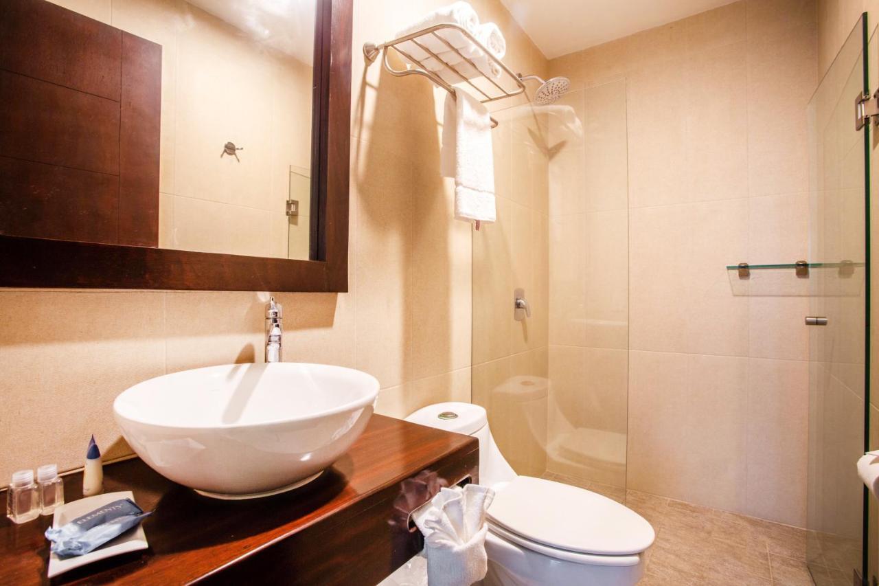 BLAZE Hotel&Suites Puerto Vallarta Esterno foto