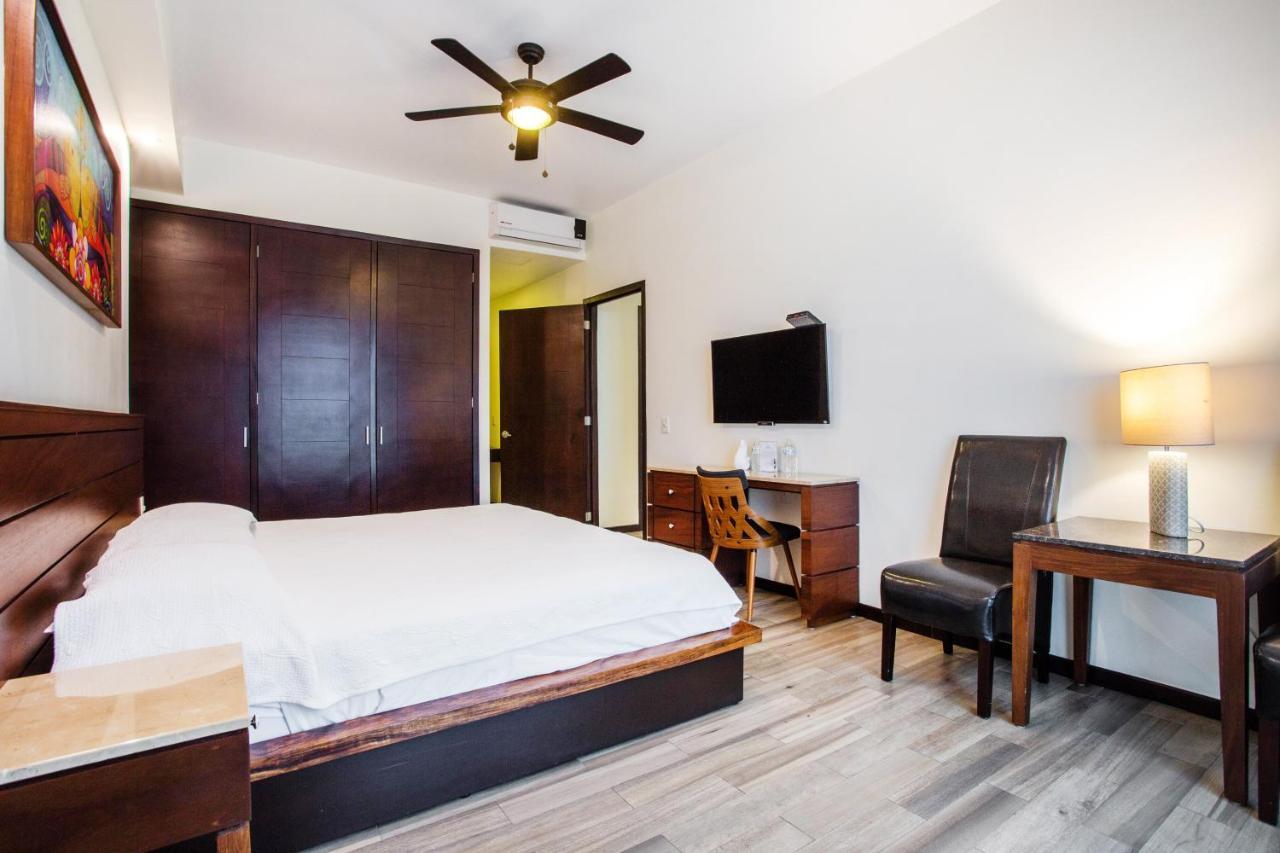 BLAZE Hotel&Suites Puerto Vallarta Esterno foto